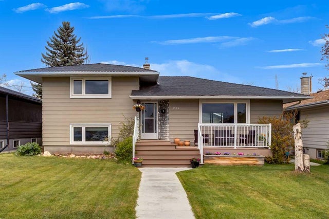 Residential Property for Sale at 3524 36 Avenue Southwest, Calgary: MLS®# A2222141