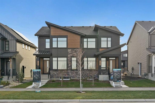 7071 Rangeview Avenue Se, Calgary