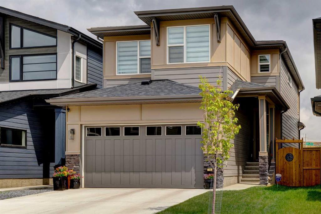 144 Cranbrook Gardens Se, Calgary
