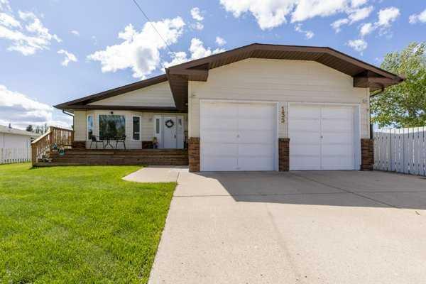 135 5 Street W, Cardston