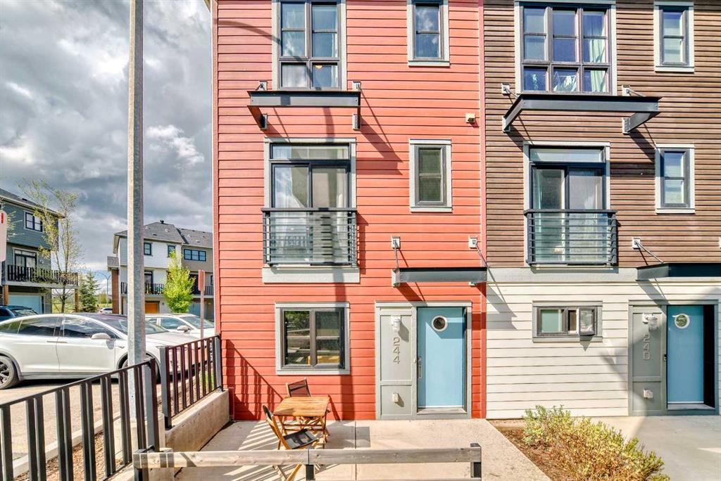 244 Walden Path Se, Calgary