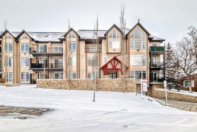 Residential Home for Sale in Cochrane, Alberta