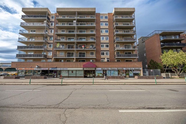 Calgary Home for Sale: Residential Listing in Beltline