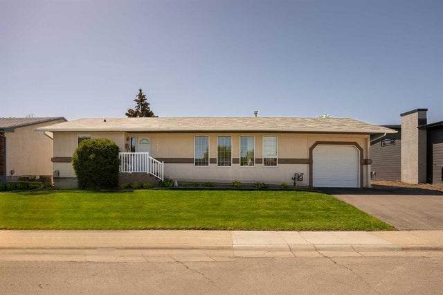 4612 50 Avenue, Taber