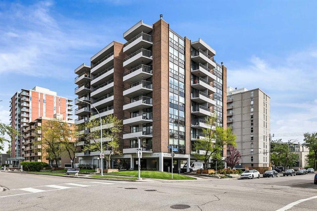 Calgary Home for Sale: Residential Listing in Mission