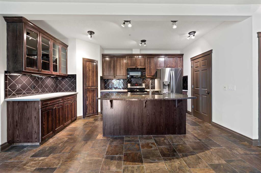 2108, 24 Hemlock Crescent Sw Calgary Alberta T3C 2Z1 Spruce Cliff Home For Sale