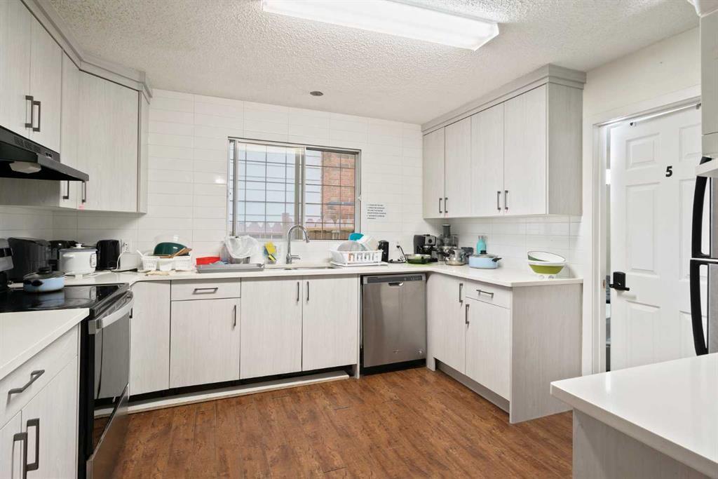 319 Rundlelawn Road Northeast, Calgary – Residential Detached Listing Photo 4