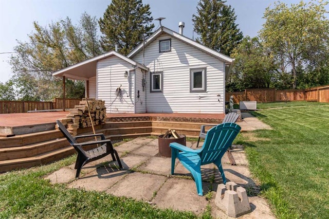 211 Red Wing Crescent, Tillicum Beach