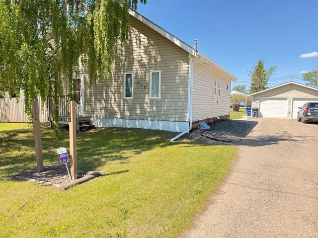 402 2 Street W, Maidstone