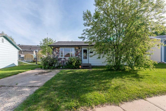 4743 Barr Crescent, Lloydminster