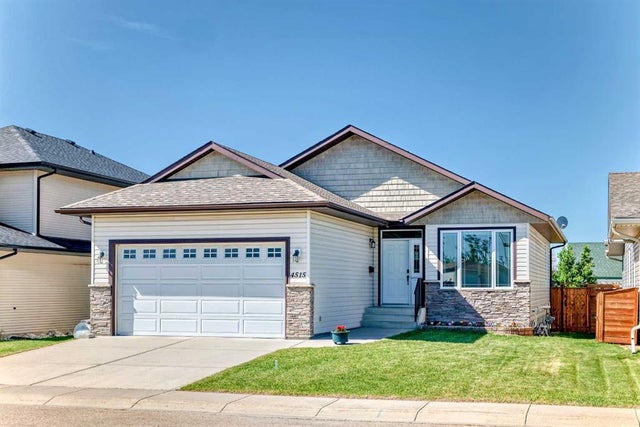 4515 45a Streetclose, Innisfail