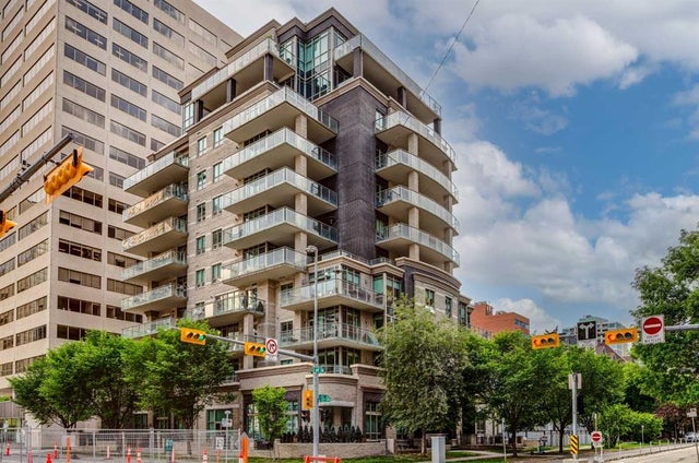 Calgary Home for Sale: Residential Listing in Downtown Commercial Core