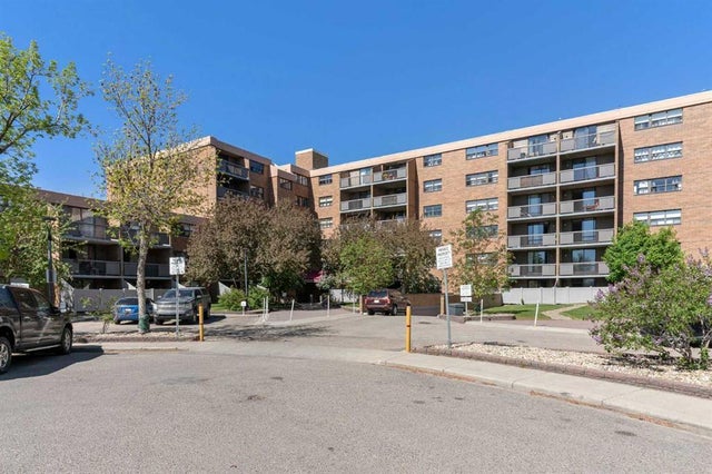 303, 30 Mchugh Court Ne, Calgary