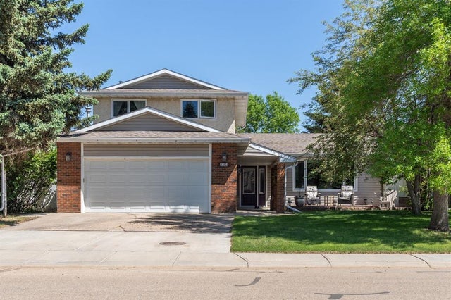 4313 66 Street, Camrose