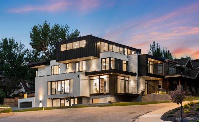 Photo for MLS®# A2227251 - home for sale at 2316 12 Avenue Northwest, Hounsfield Heights/Briar Hill, Calgary Alberta