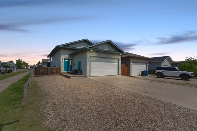 100 Swanson Crescent, Fort McMurray