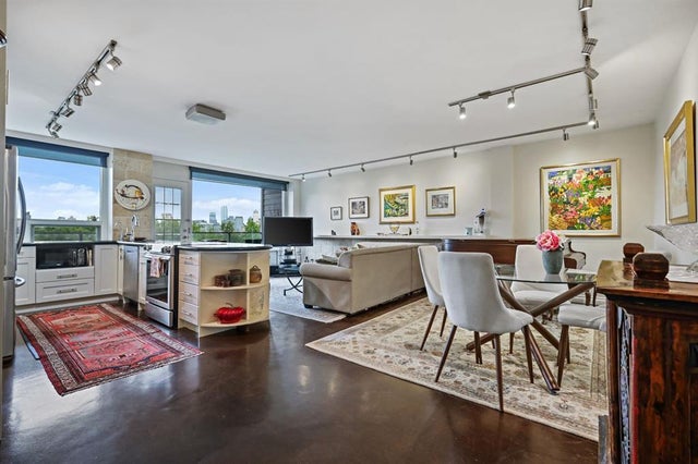 Calgary Real Estate: Residential Property for Sale in Rideau Park