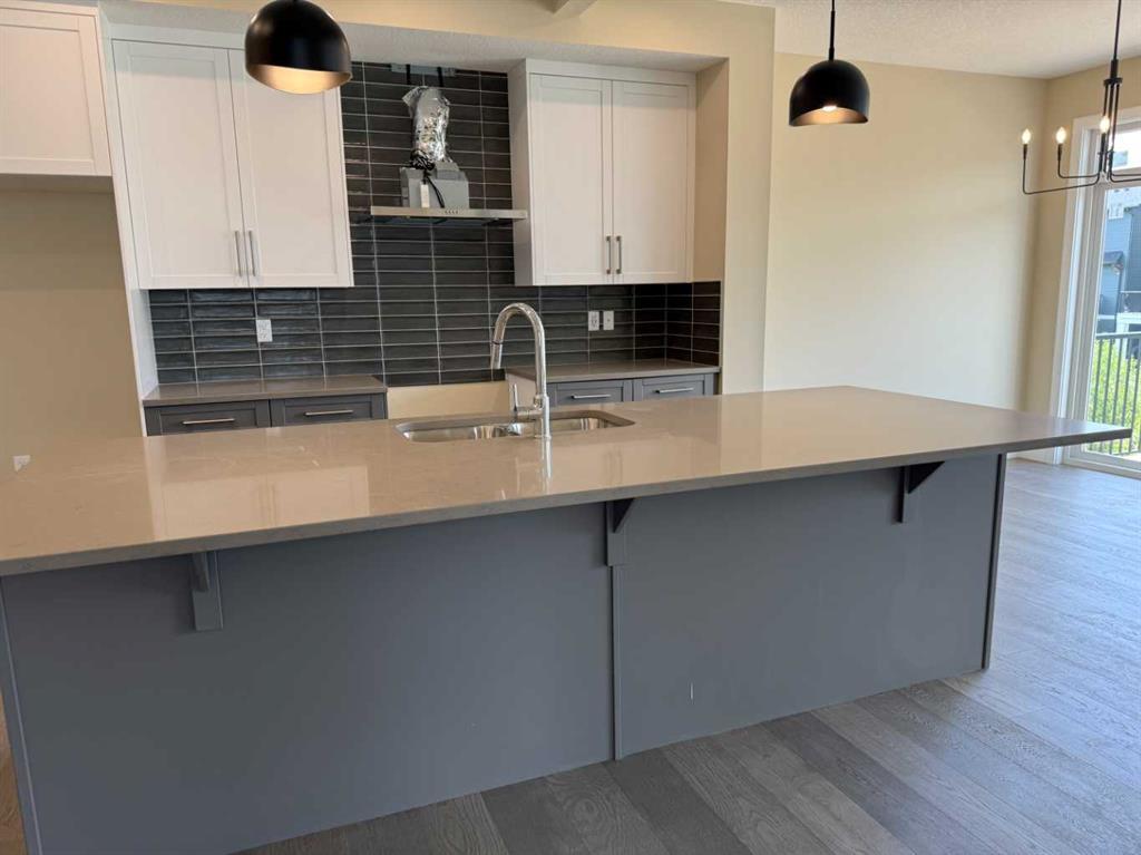 91 Sundown Crescent, Cochrane – Residential Detached Listing Photo 9