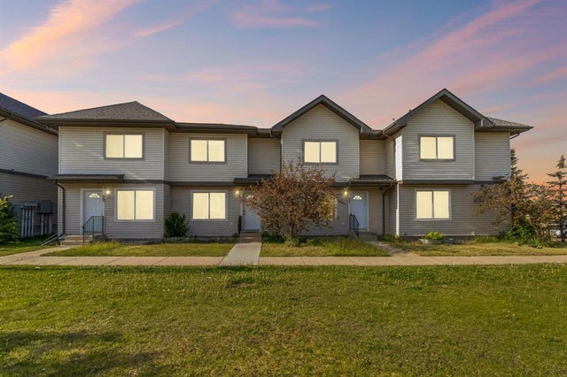 30, 100 Millennium Gate, Fort McMurray