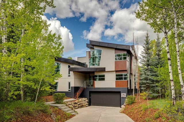 Residential Property for Sale at 25 Posthill Drive Southwest, Calgary: MLS®# A2228644