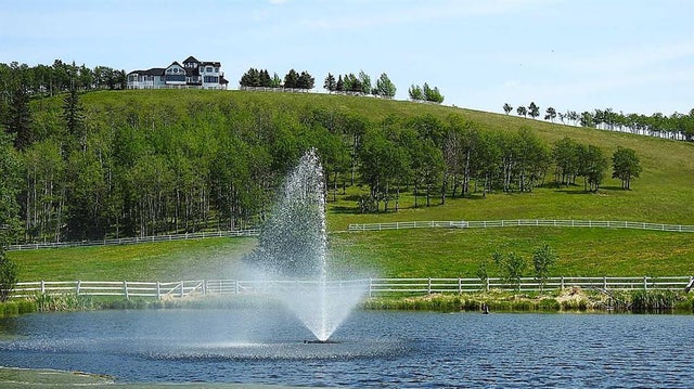 100, 274256 272 Street W, Rural Foothills County