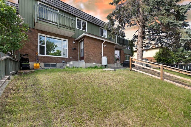Photo for MLS®# A2228960 - home for sale at 6, 124 Sabrina Way Southwest, Southwood, Calgary Alberta