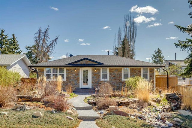 3140 46 Street Sw, Calgary