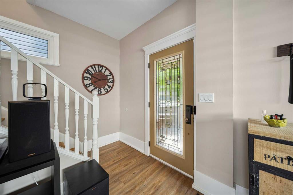 412 17 Avenue Northwest, Calgary – Residential Detached Listing Photo 4