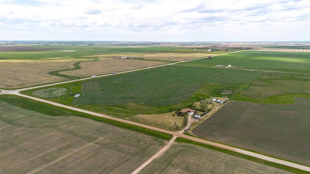 271194 Township Road 252, Dalroy