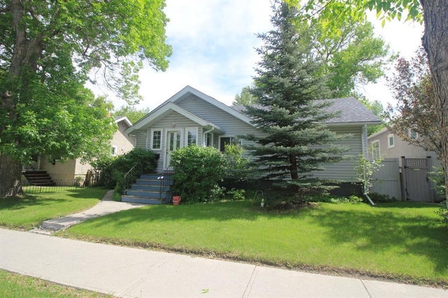 327 12 Avenue Nw, Calgary