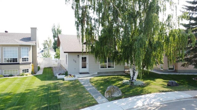 115 Stephens Crescent, Hanna
