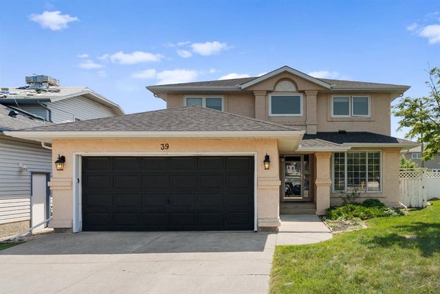 39 Harvest Oak Green Ne, Calgary