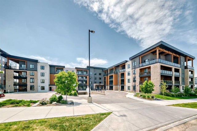 Residential Home for Sale in Calgary, Alberta