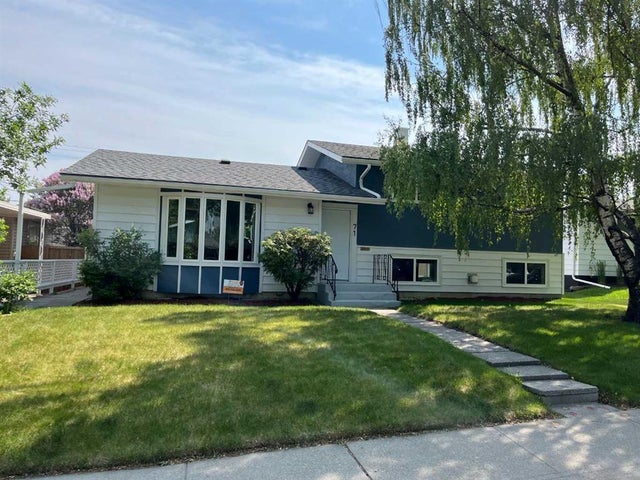 71 Fyffe Road Se, Calgary