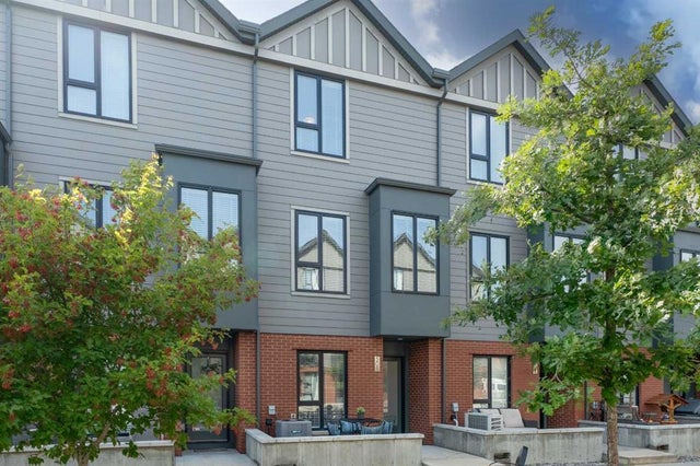 Photo for MLS®# A2230998 - home for sale at 508 Drake Landing Wynd, Drake Landing, Okotoks Alberta