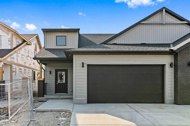 601, 15 Coopersfield Link Sw, Airdrie