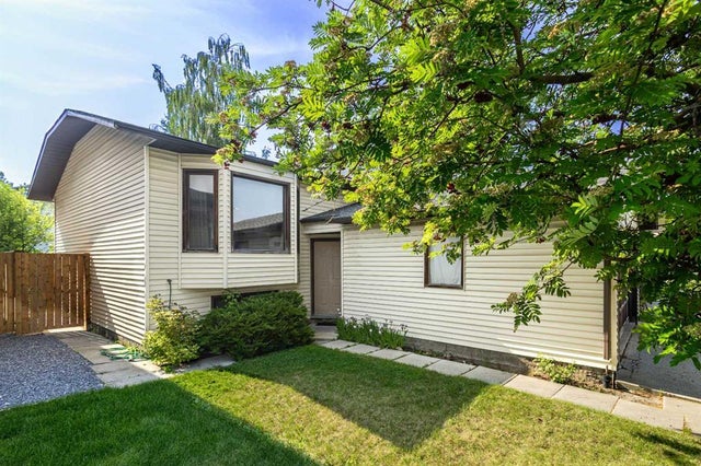 Residential Home for Sale in Calgary, Alberta