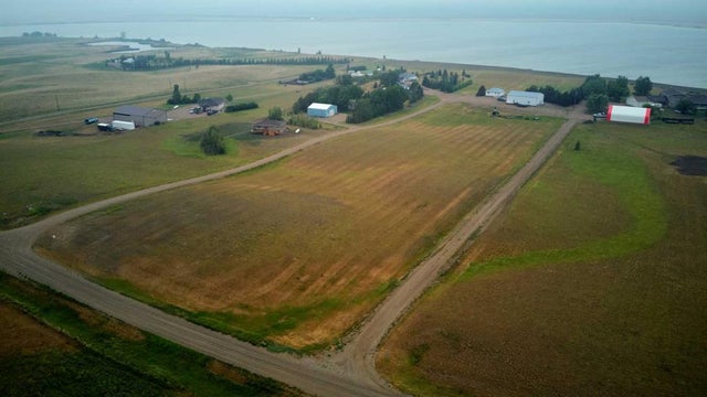 174008a Range Road 214, Rural Vulcan County