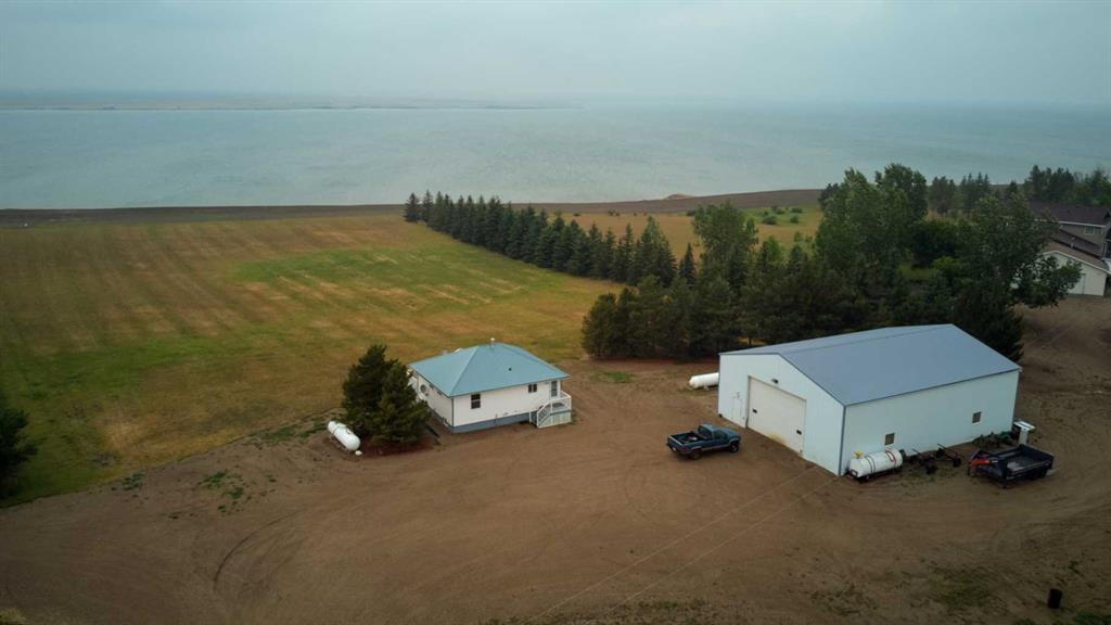 174008a Range Road 214, Rural Vulcan County