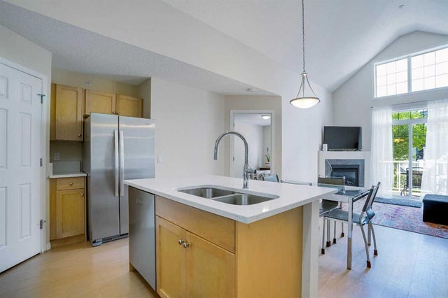 319, 1811 34 Avenue Sw, Calgary