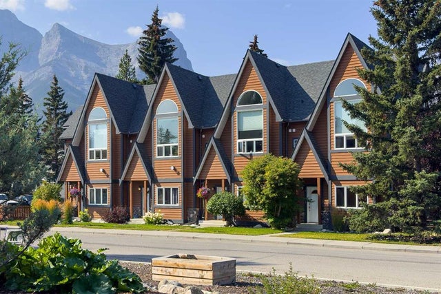3, 601 4 Street, Canmore