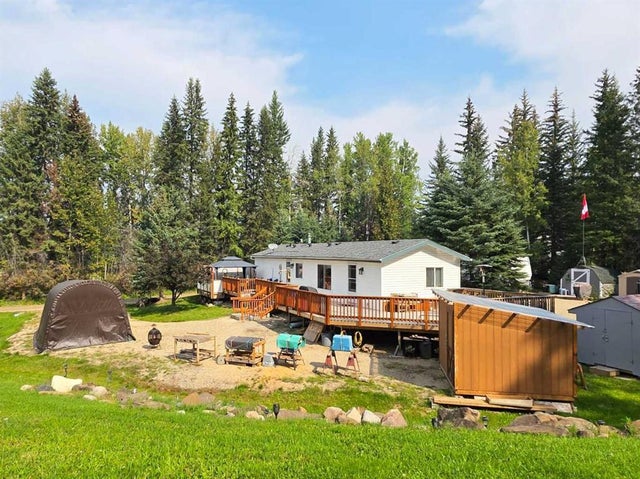 18, 5429 Township Road 494, Rural Brazeau County