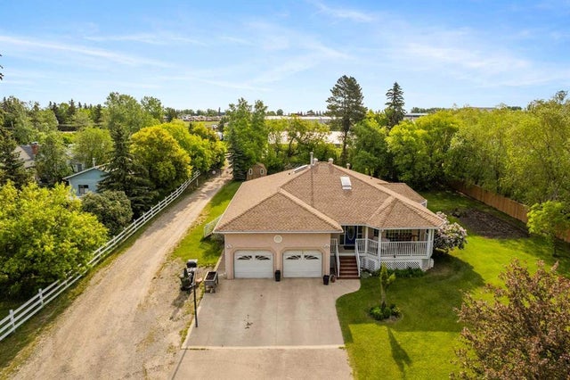 5631 49 Avenue, Olds