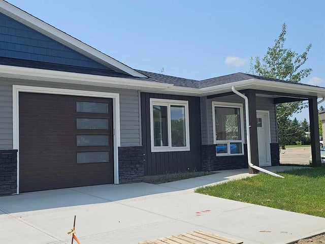 #4, 4738 49a Avenue, Lacombe