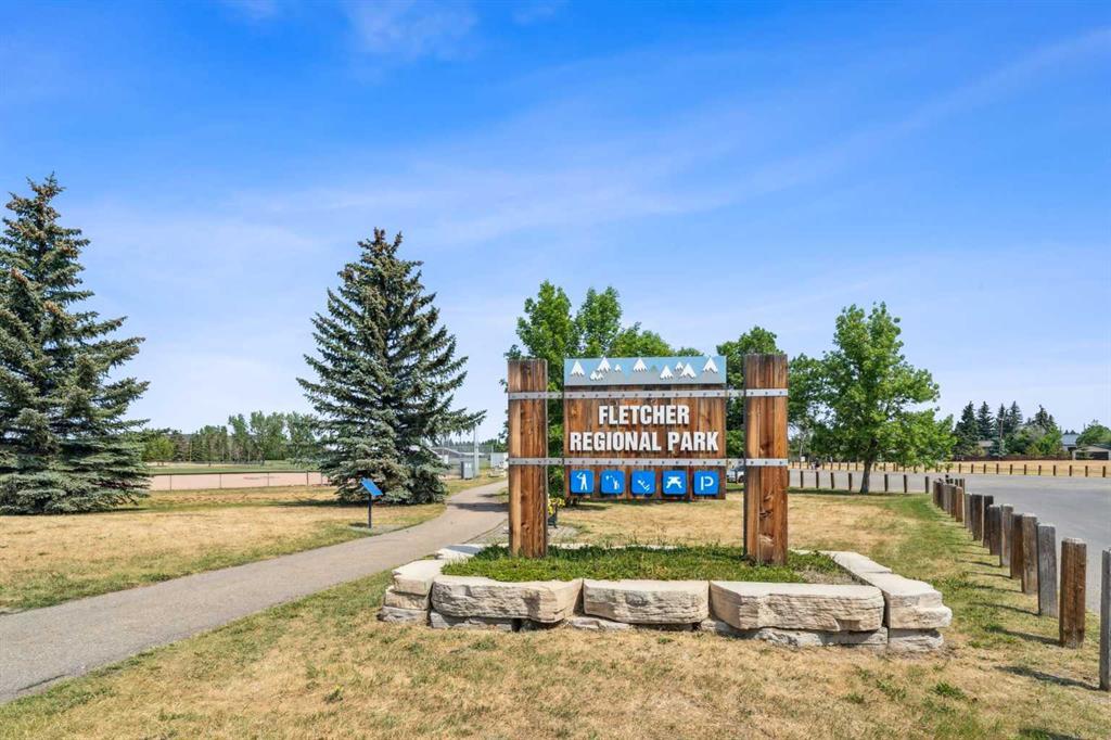 406, 132 1 Avenue Nw Airdrie Alberta T4B 3H4 Downtown. Home For Sale