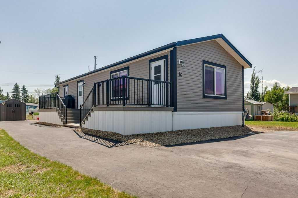 16 Trochu Avenue, Trochu
