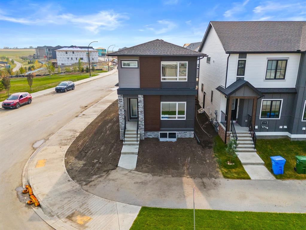 114 Lewiston Way Ne Calgary Alberta T3P 2H8 Lewisburg Home For Sale