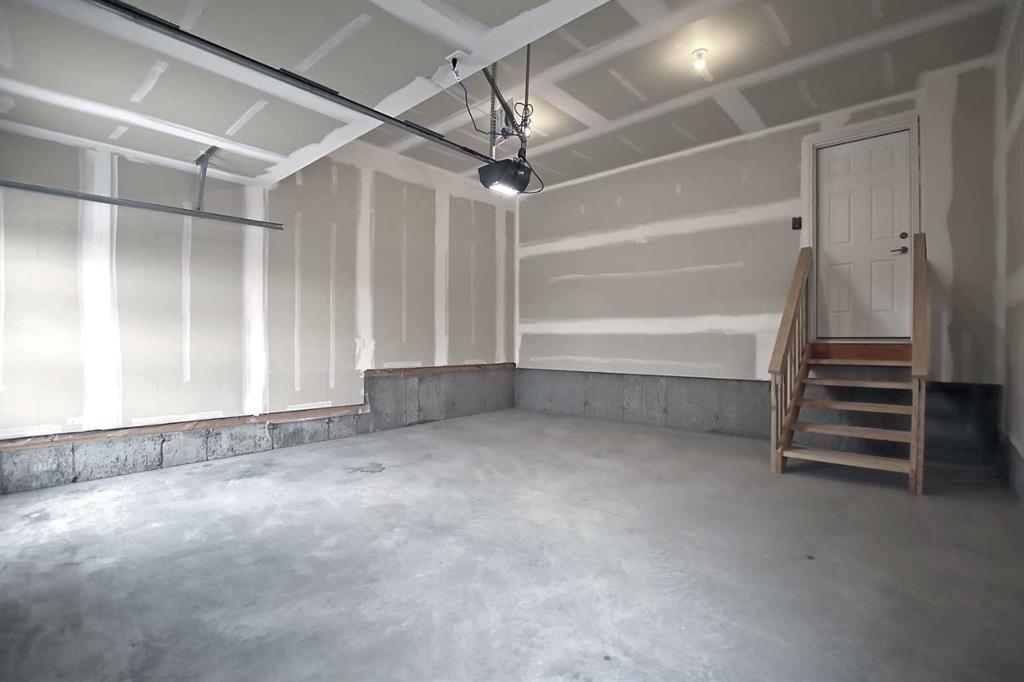 47 Agate Road, Cochrane – Residential Semi Detached Listing Photo 49