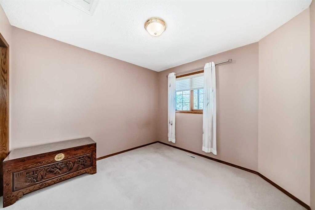 42 Sierra Nevada Green Southwest, Calgary – Residential Detached Listing Photo 37