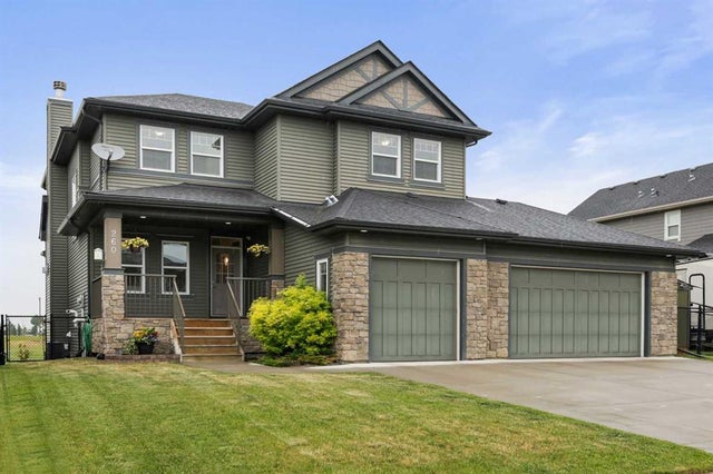 260 Boulder Creek Crescent Se, Langdon